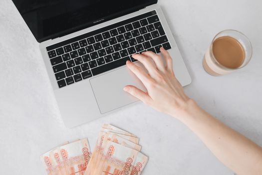 Rychlé Online Půjčky 2024: Bez Formalit a S Novými Technologiemi